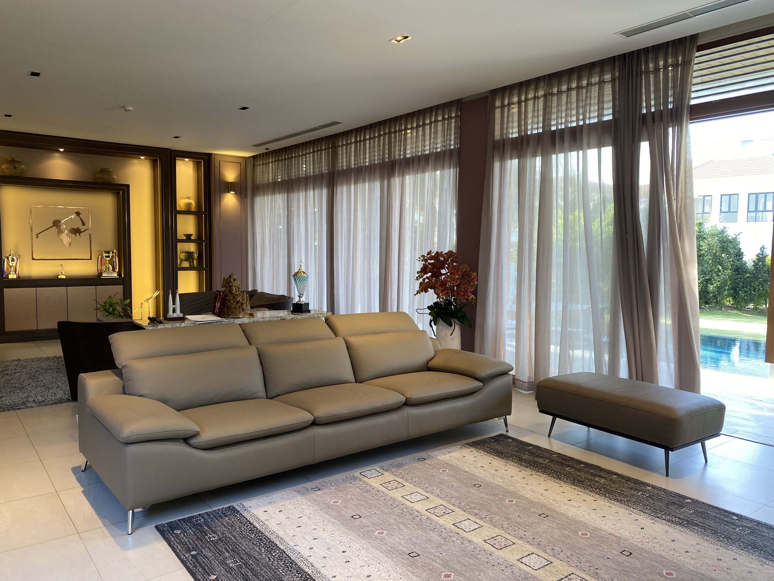 Sofa da Malaysia: Băng dài Maxx 1029