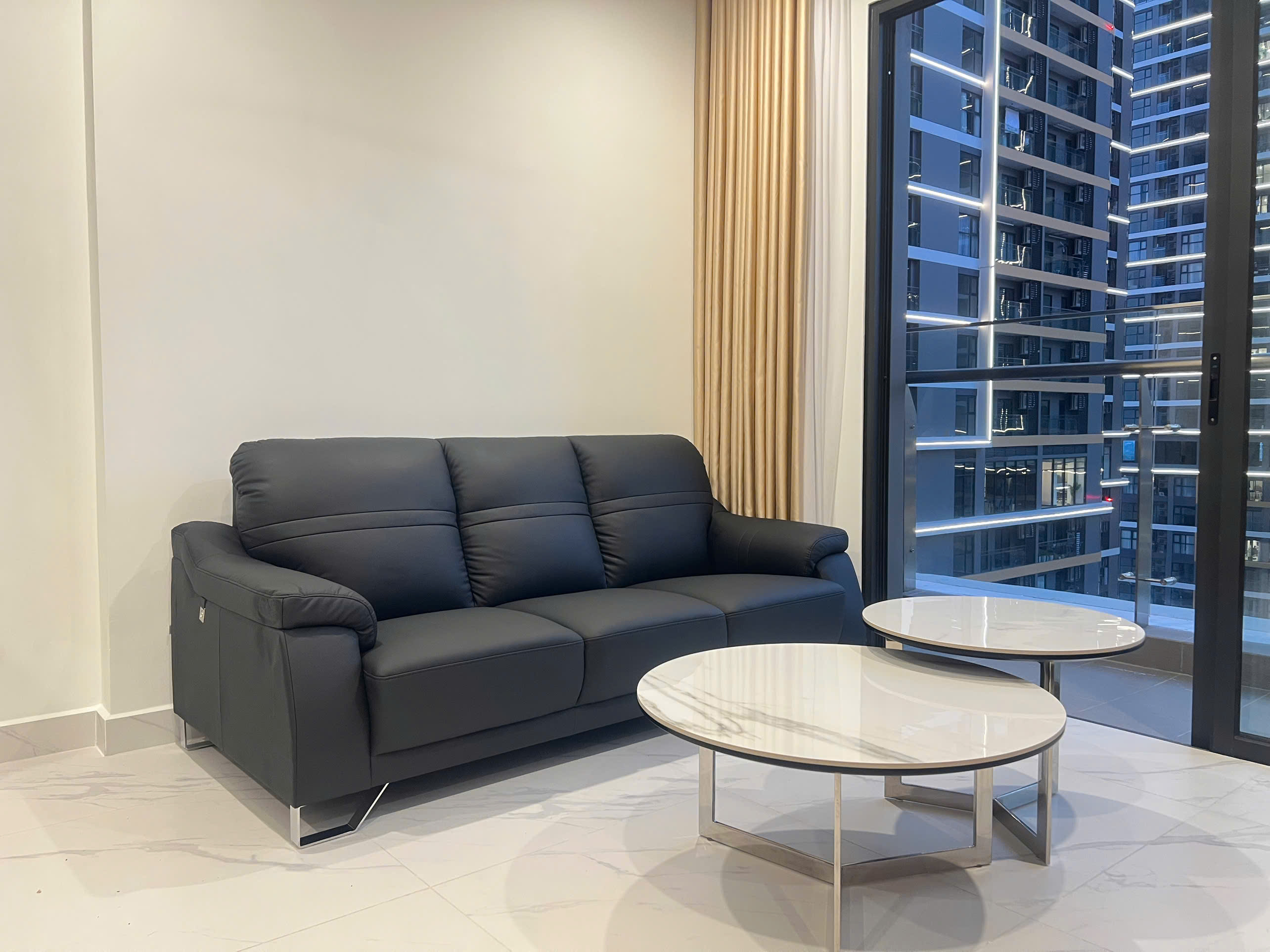 Sofa da Malaysia : băng KH184 góc 3