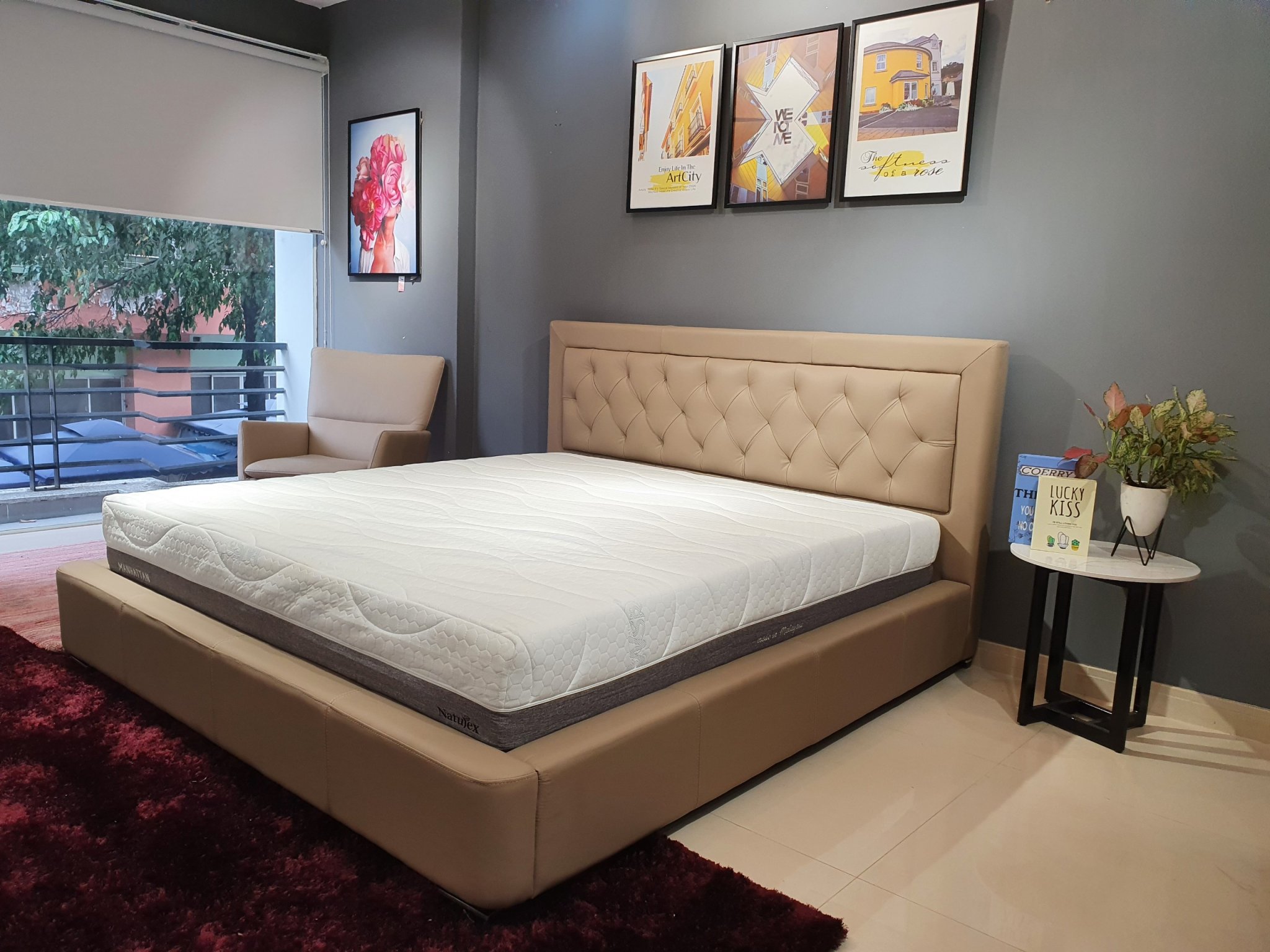 Đệm mút lò xo Manhattan – Malaysia góc 3
