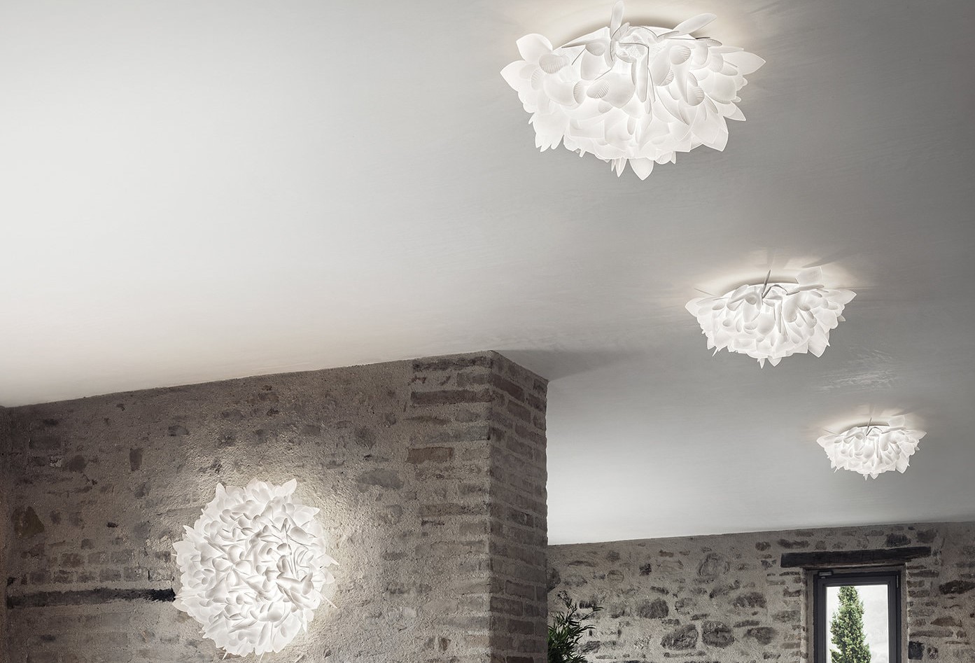 Đèn ốp trần Veli Couture góc 3
