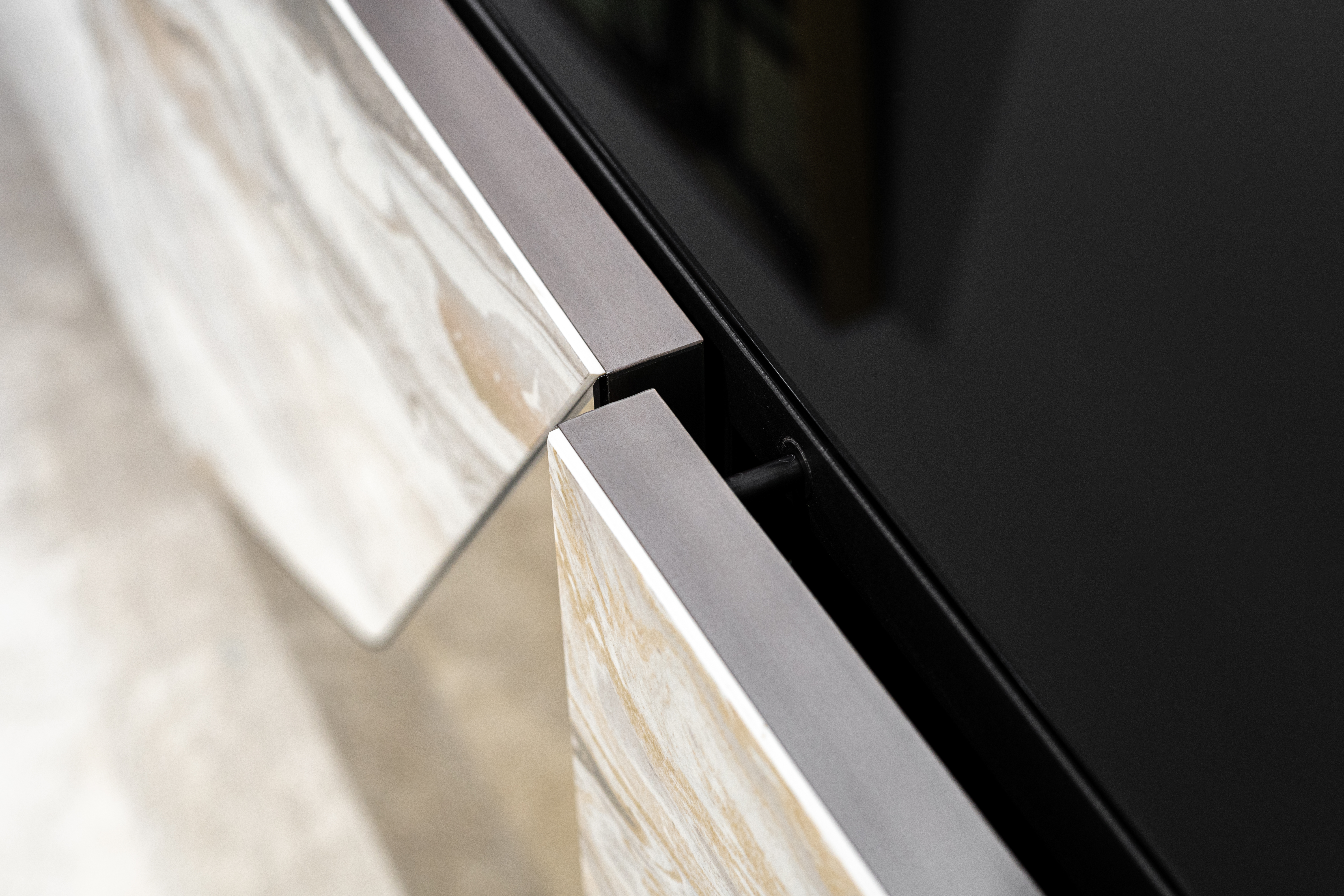 Kệ decor Alcione Italia góc 3