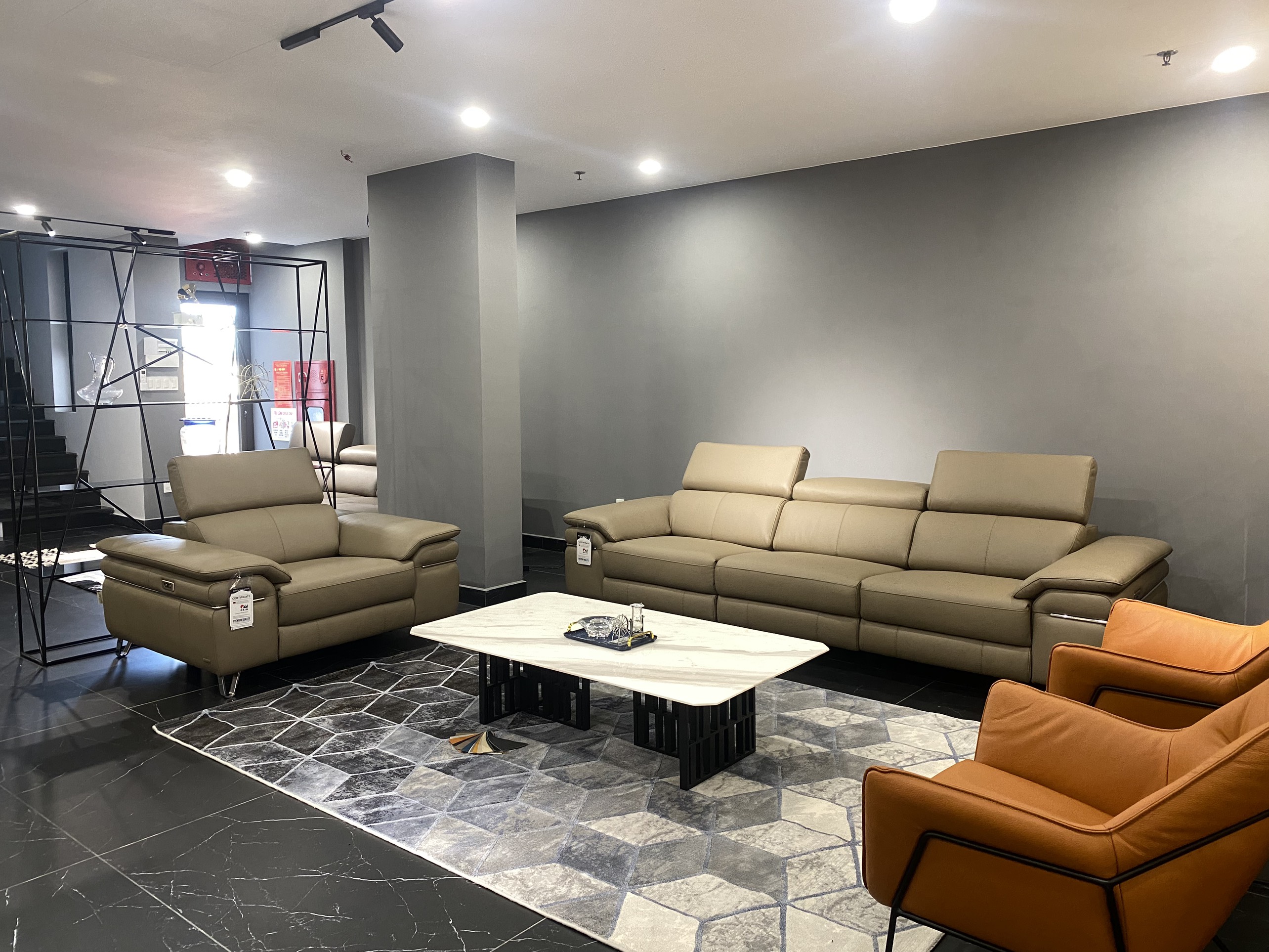 Sofa da Malaysia: Sofa thư giãn điện 1183 góc 1