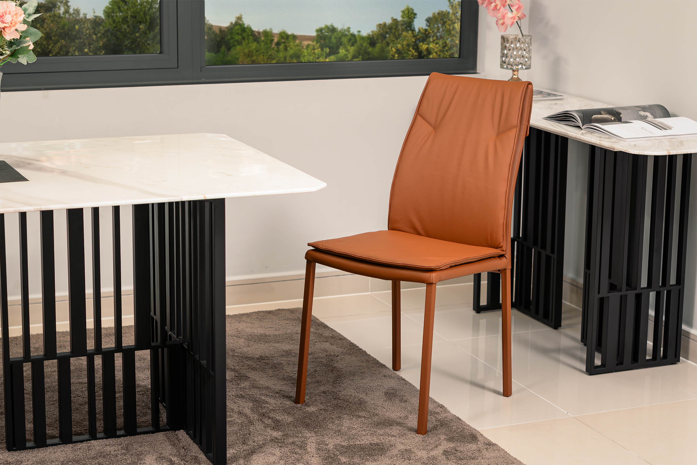 Ghế ăn da bò Malaysia 1024 góc 1
