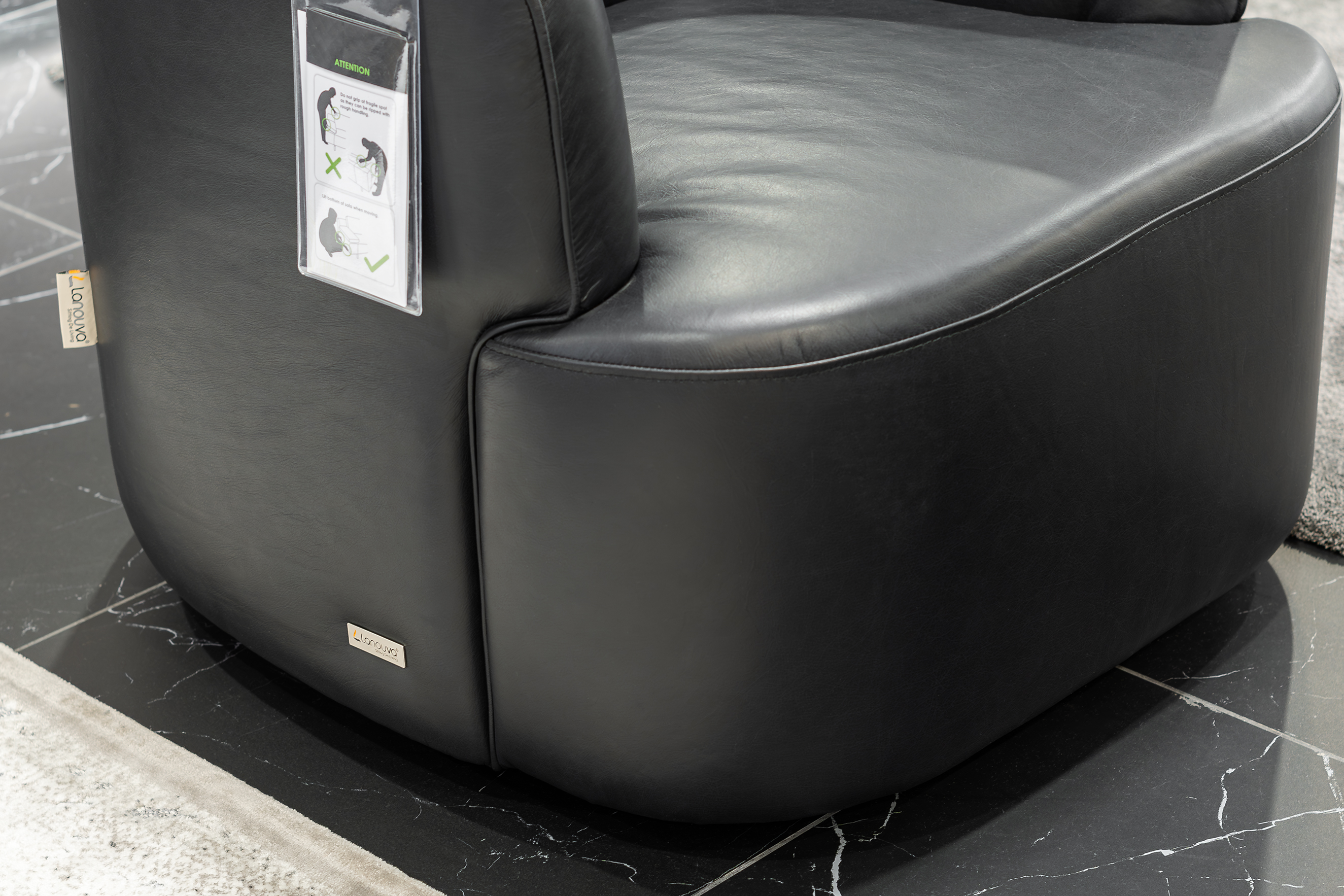 Ghế armchair Malaysia T1242 góc 4