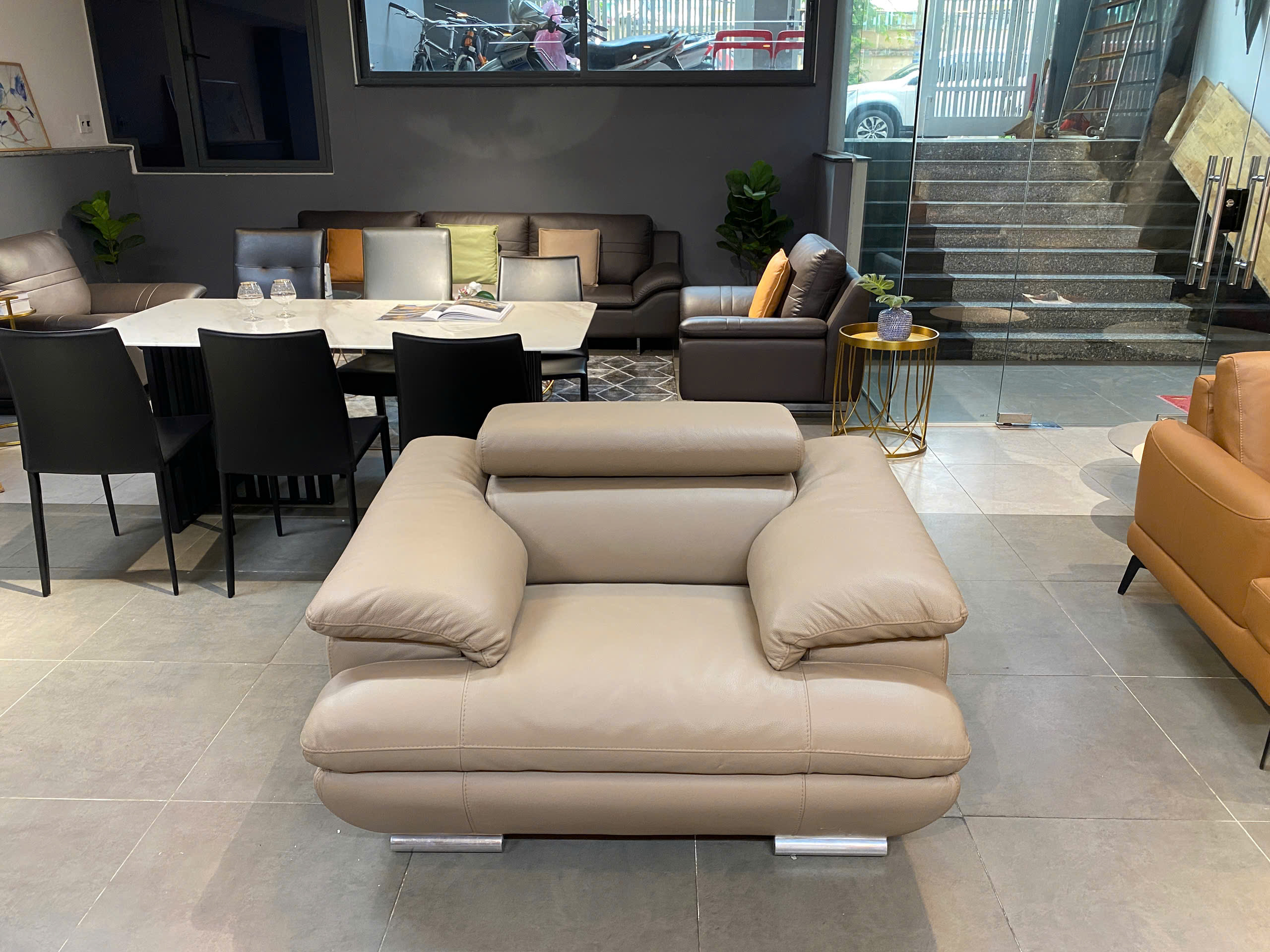 Sofa da Italia: Albachiara Ghế 1S góc 4