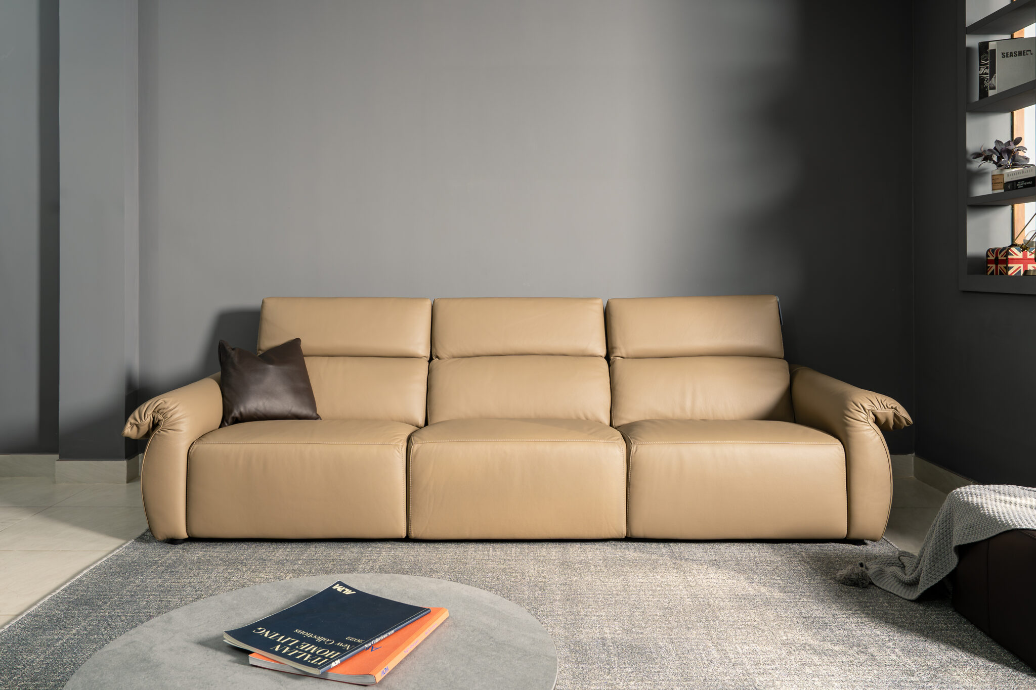 Sofa thư giãn Emerald Italia góc 4
