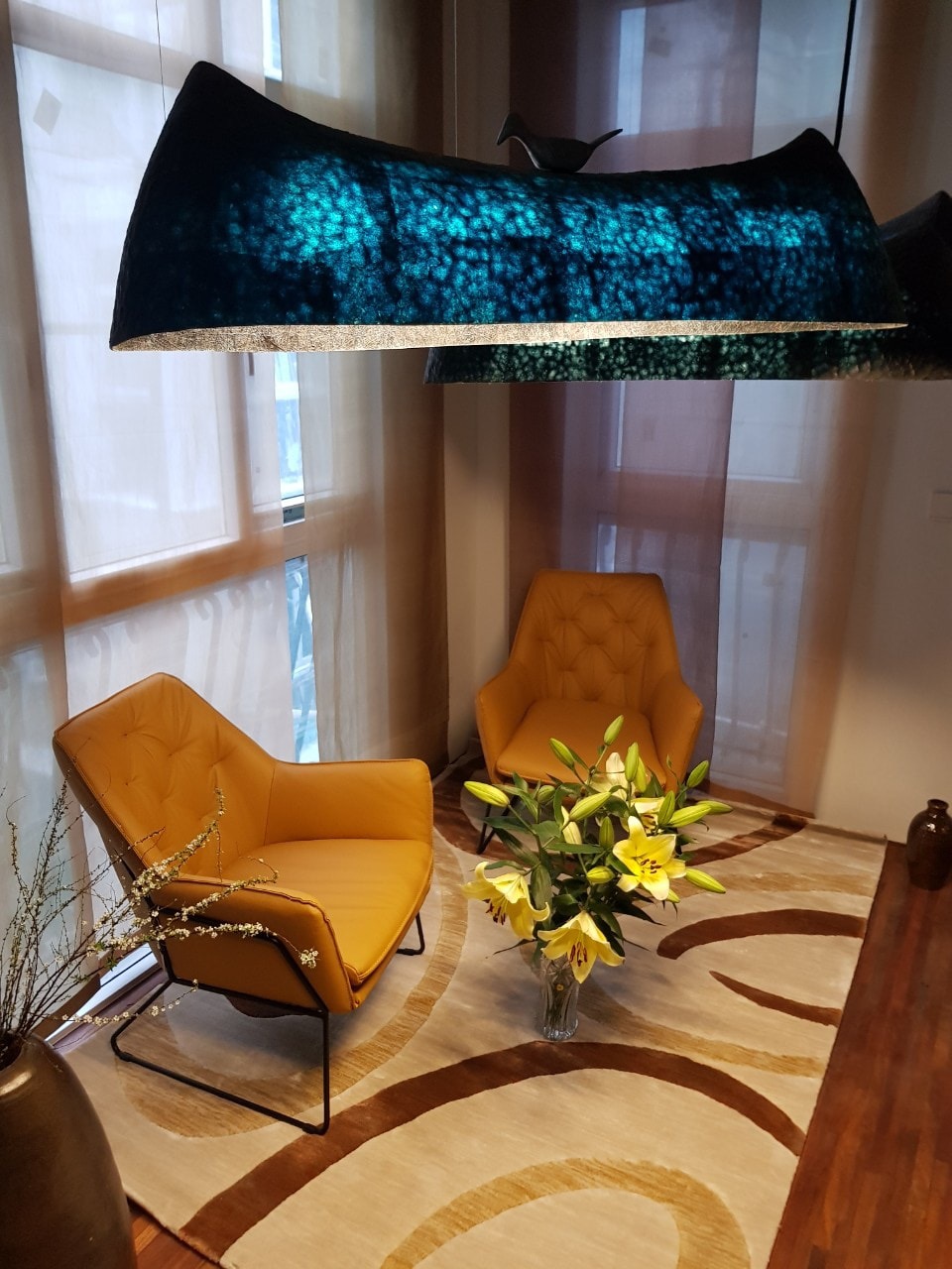 Ghế armchair Malaysia T1121 góc 3