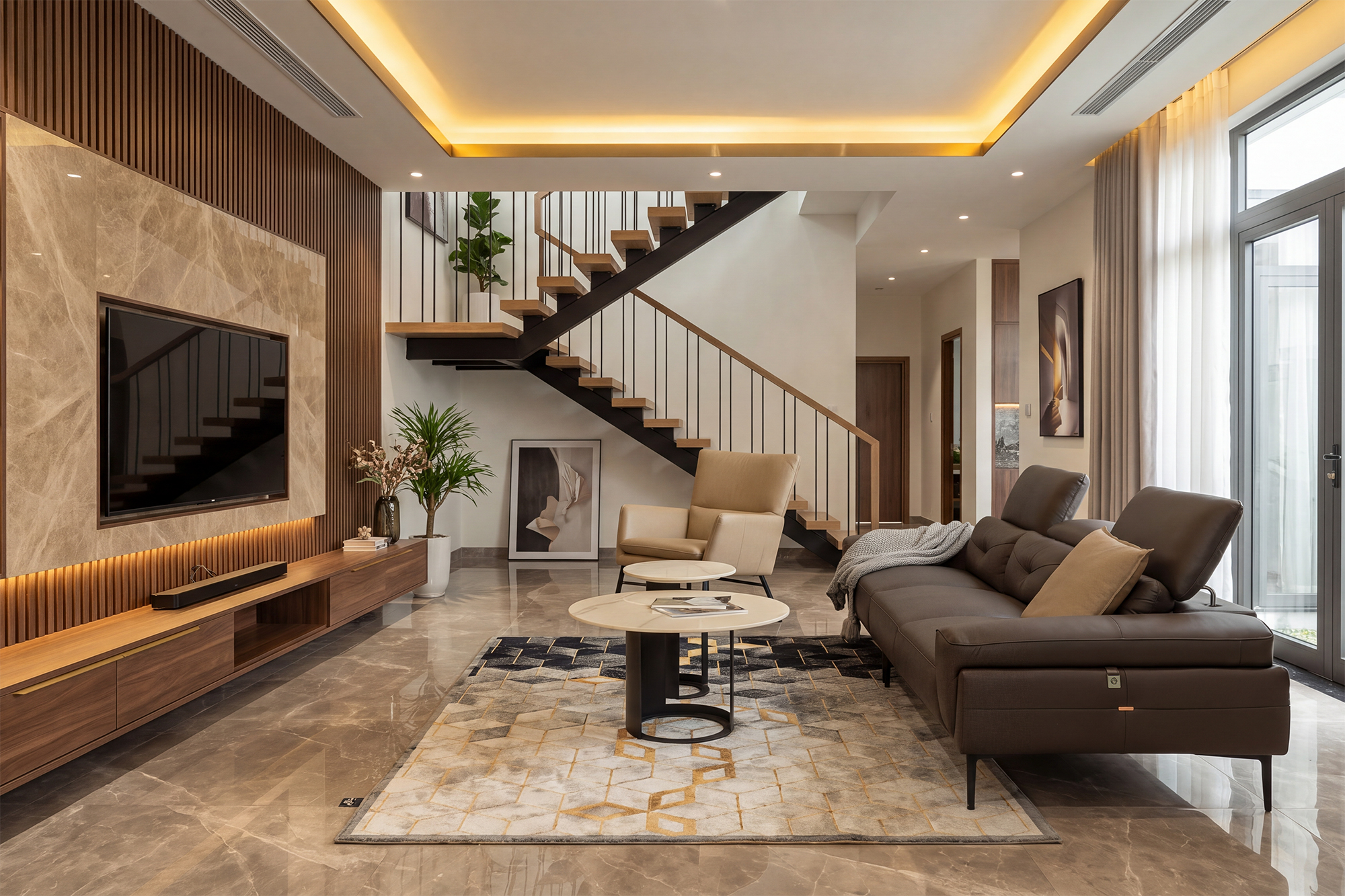 Concept Băng dài KK701 kết hợp Armchair T1031 (Malaysia), Thảm Italia và Bàn trà Alban (Úc)